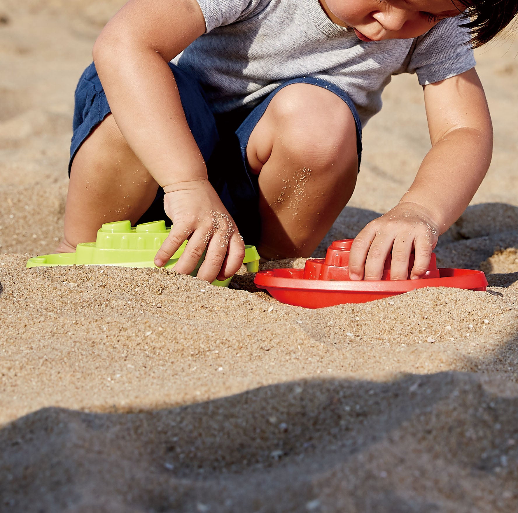 hape-beach-and-bath-boats