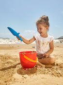 hape-scoop-and-pail