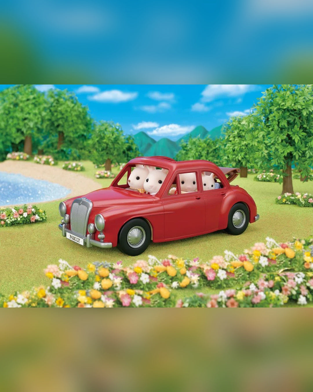 Sylvanian Families Family Cruising Car